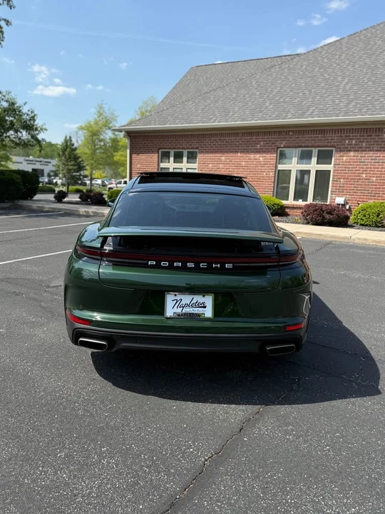 2025 Porsche 976 Panamera - Image 5 of 17