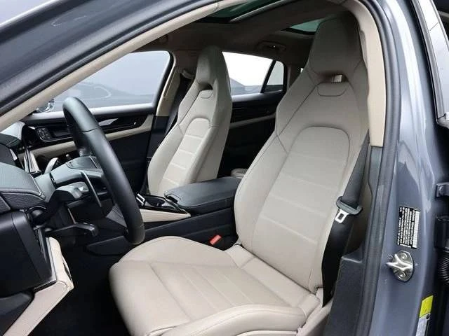2025 Porsche 976 Panamera - Image 5 of 5