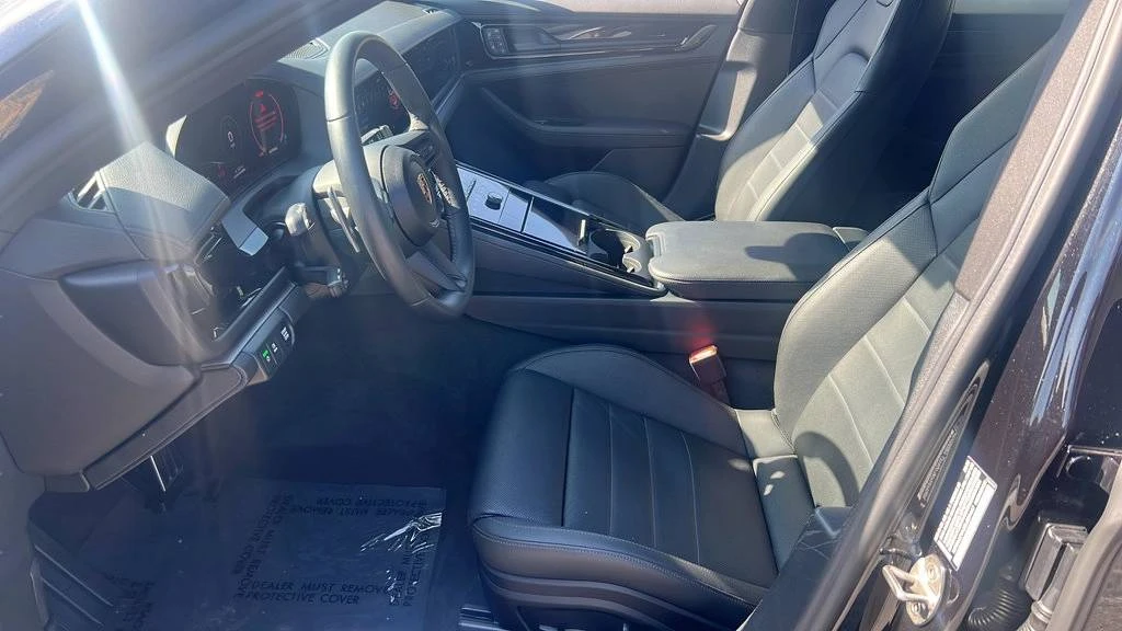 2025 Porsche 976 Panamera - Image 5 of 5