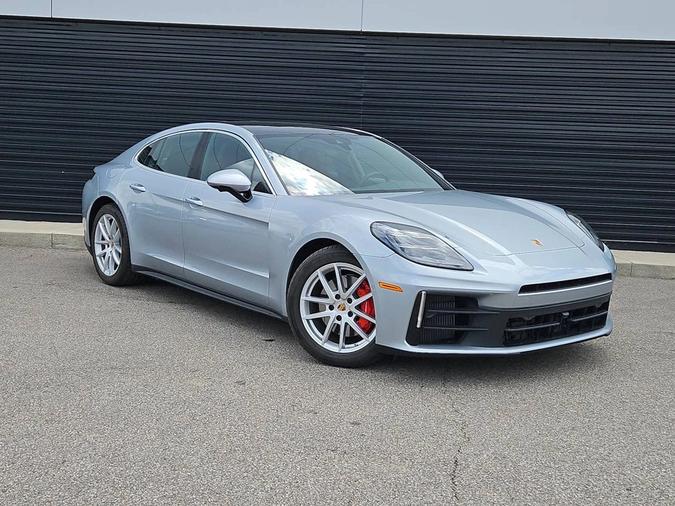 2025 Porsche 976 Panamera - Image 3 of 5
