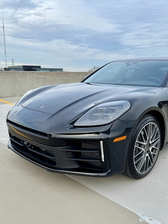 2025 Porsche 976 Panamera - Image 4 of 21