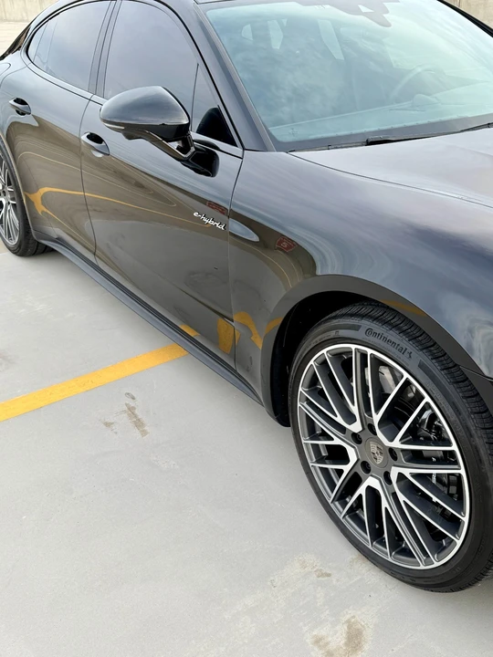 2025 Porsche 976 Panamera - Image 6 of 21