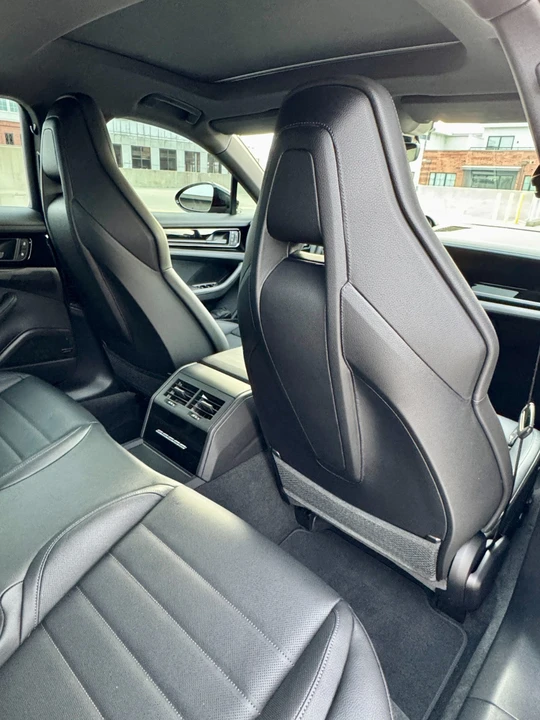 2025 Porsche 976 Panamera - Image 19 of 21