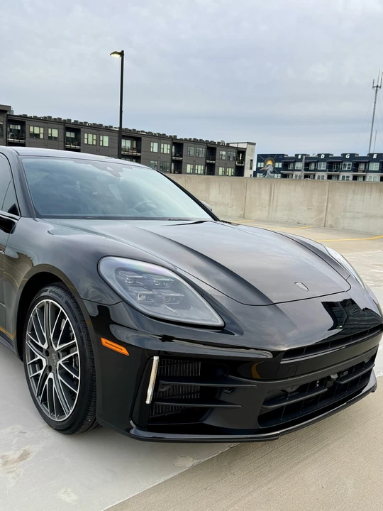 2025 Porsche 976 Panamera - Image 5 of 21