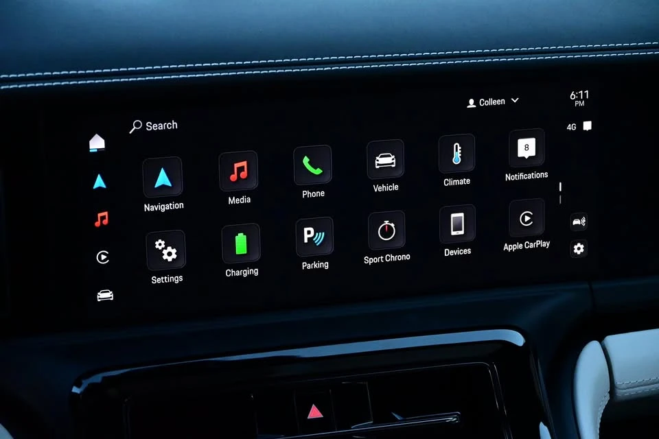 2025 Porsche Panamera - Image 14 of 18