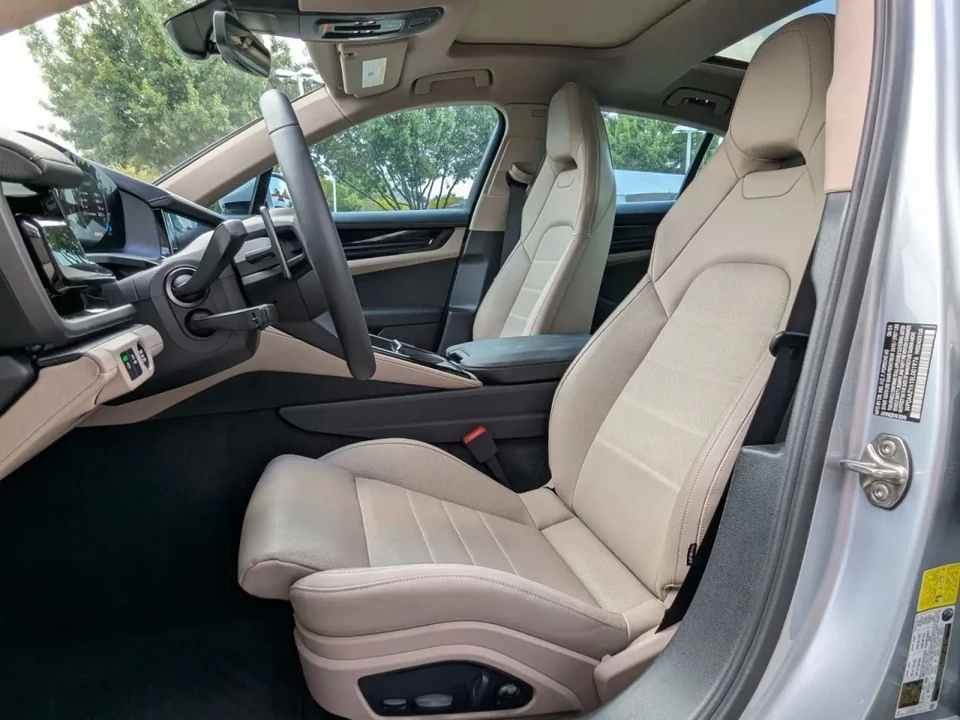 2025 Porsche 976 Panamera - Image 5 of 7