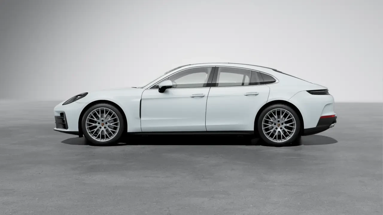 2025 Porsche 976 Panamera - Image 2 of 10