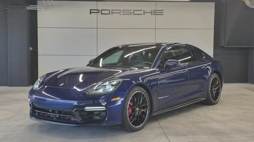 2025 Porsche 976 Panamera - Image 13 of 13