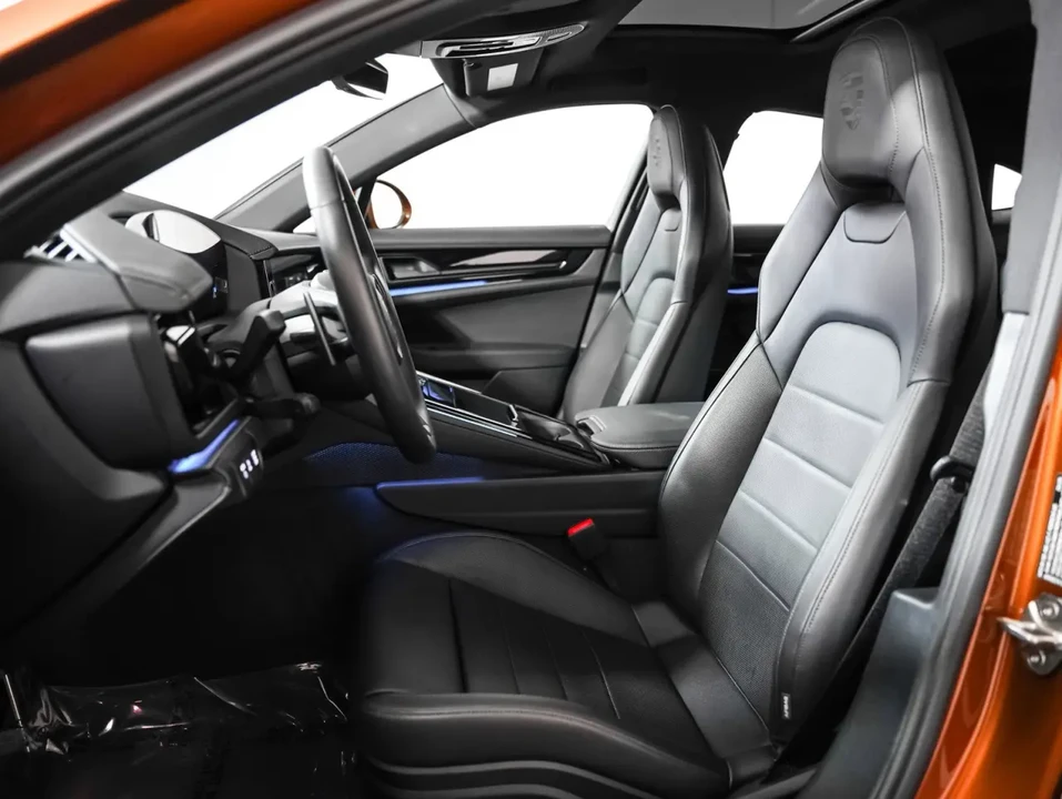 2025 Porsche 976 Panamera - Image 5 of 8