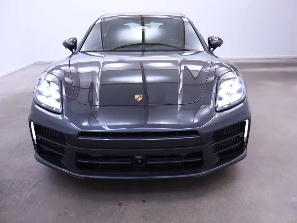 2025 Porsche 976 Panamera - Image 12 of 20