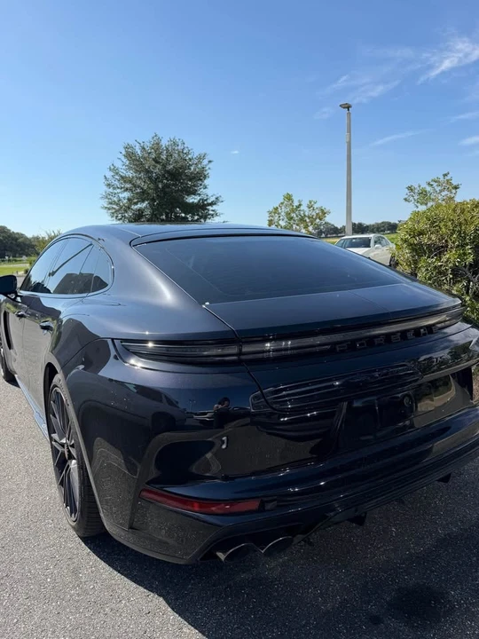 2025 Porsche 976 Panamera - Image 10 of 13
