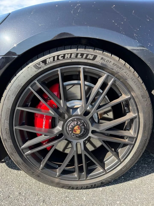 2025 Porsche 976 Panamera - Image 3 of 13