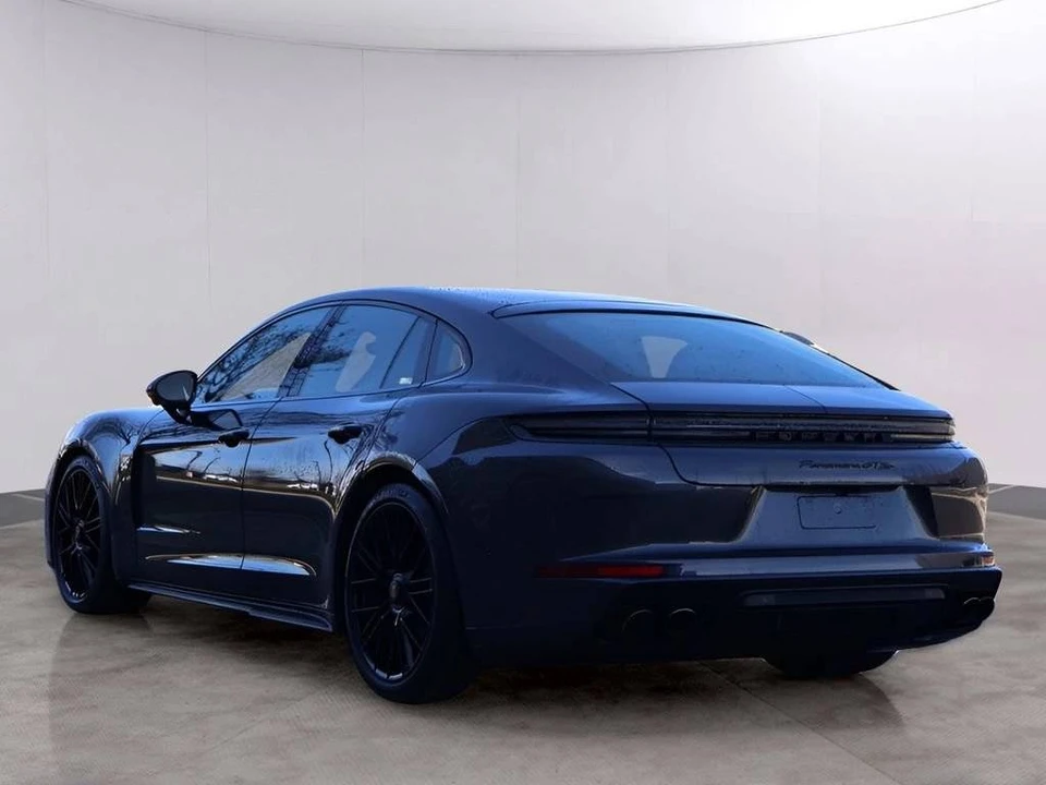 2025 Porsche 976 Panamera - Image 5 of 5