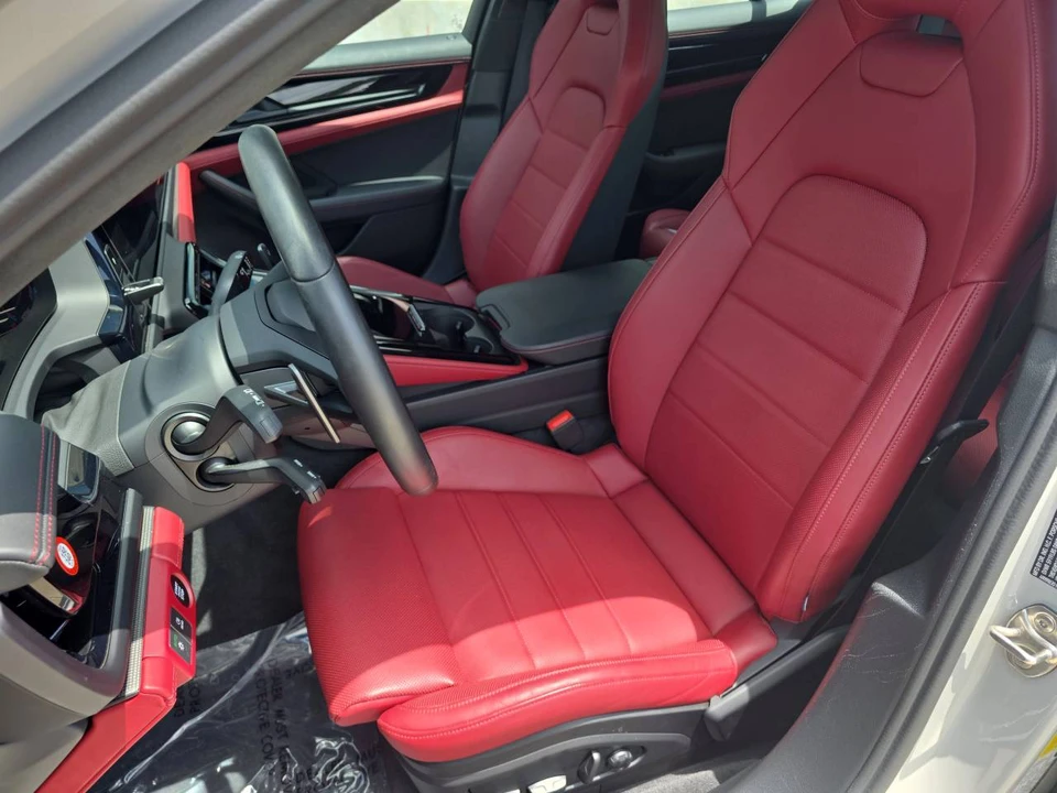 2025 Porsche 976 Panamera - Image 5 of 5