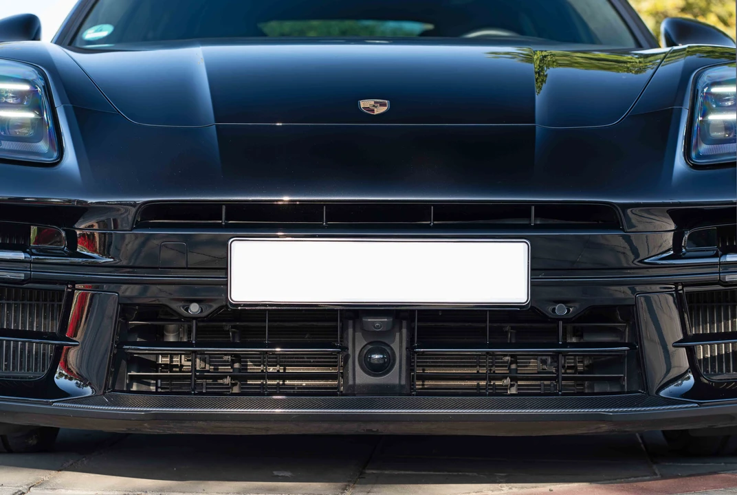 2025 Porsche Panamera - Image 30 of 31