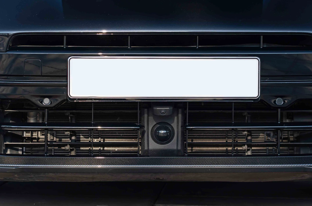 2025 Porsche Panamera - Image 31 of 31