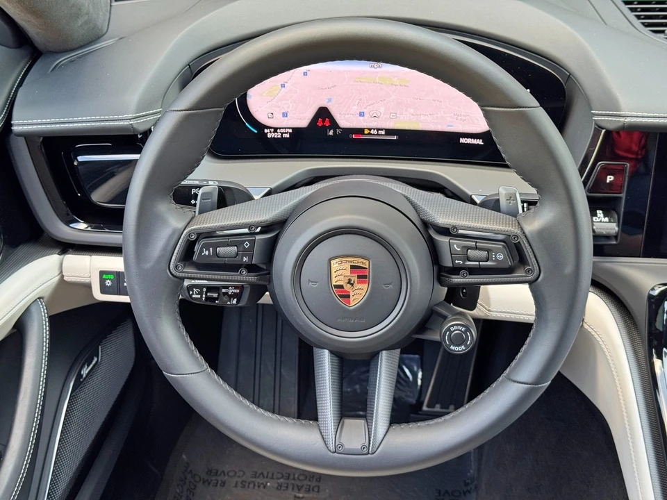 2025 Porsche Panamera - Image 21 of 31
