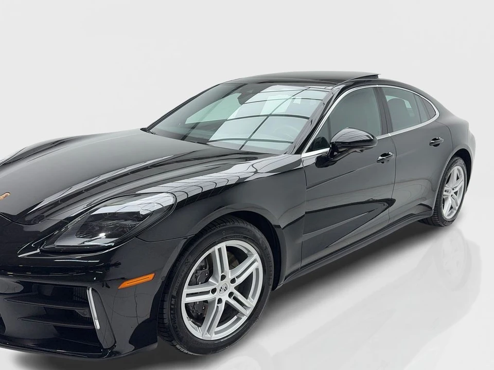 2025 Porsche 976 Panamera - Image 3 of 31