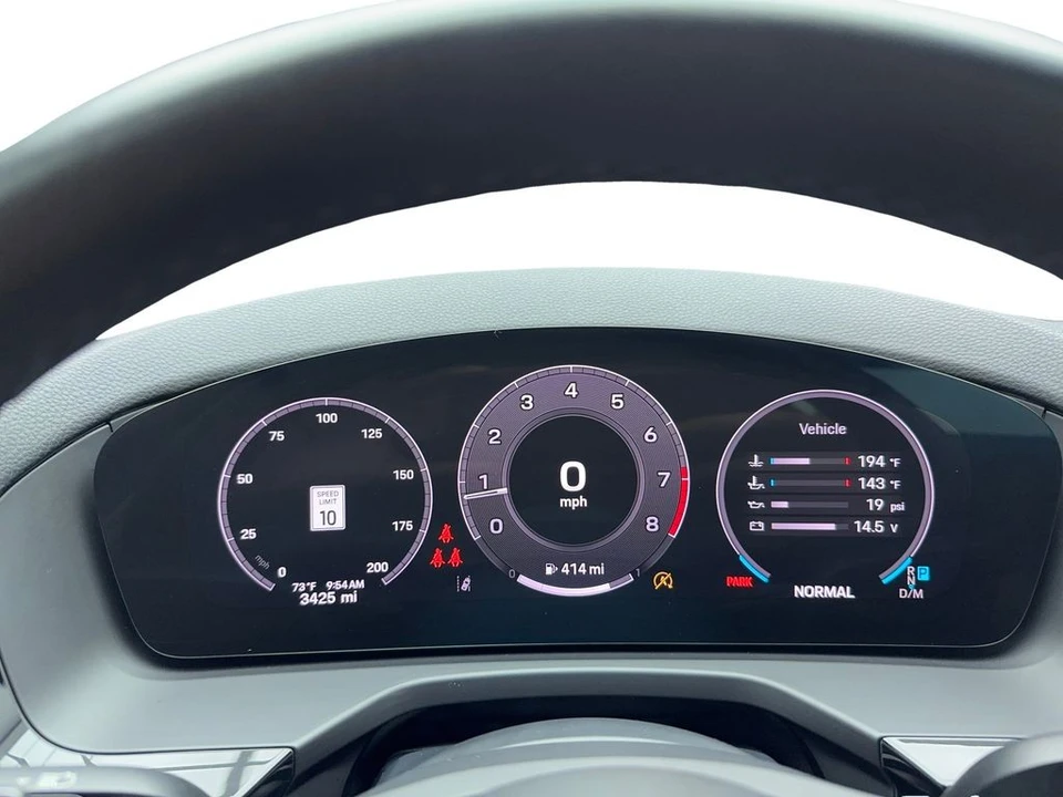2025 Porsche 976 Panamera - Image 20 of 31