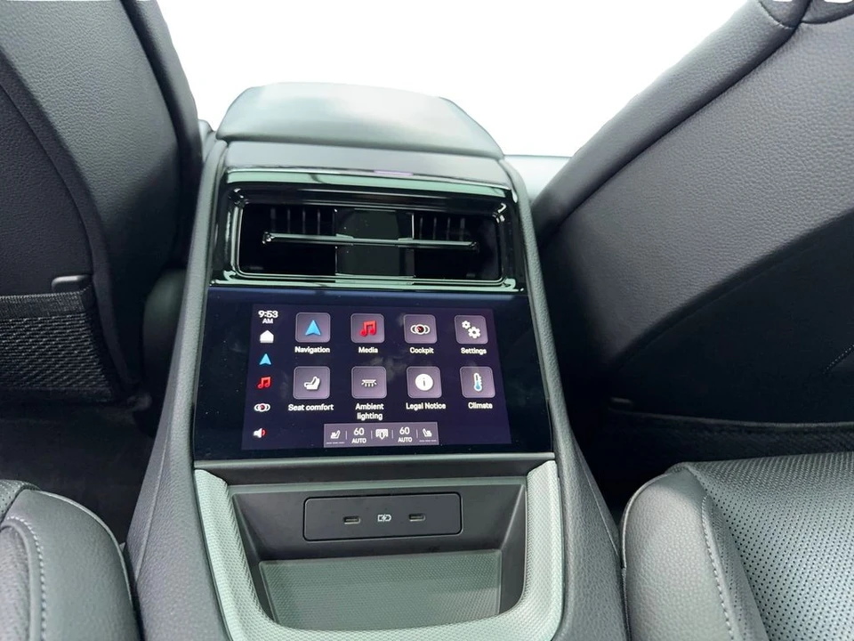 2025 Porsche 976 Panamera - Image 17 of 31