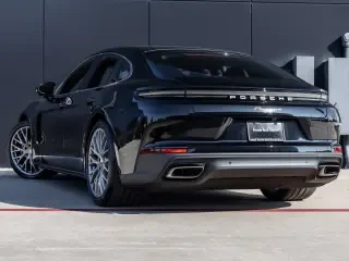 2025 Porsche 976 Panamera - Image 3 of 4