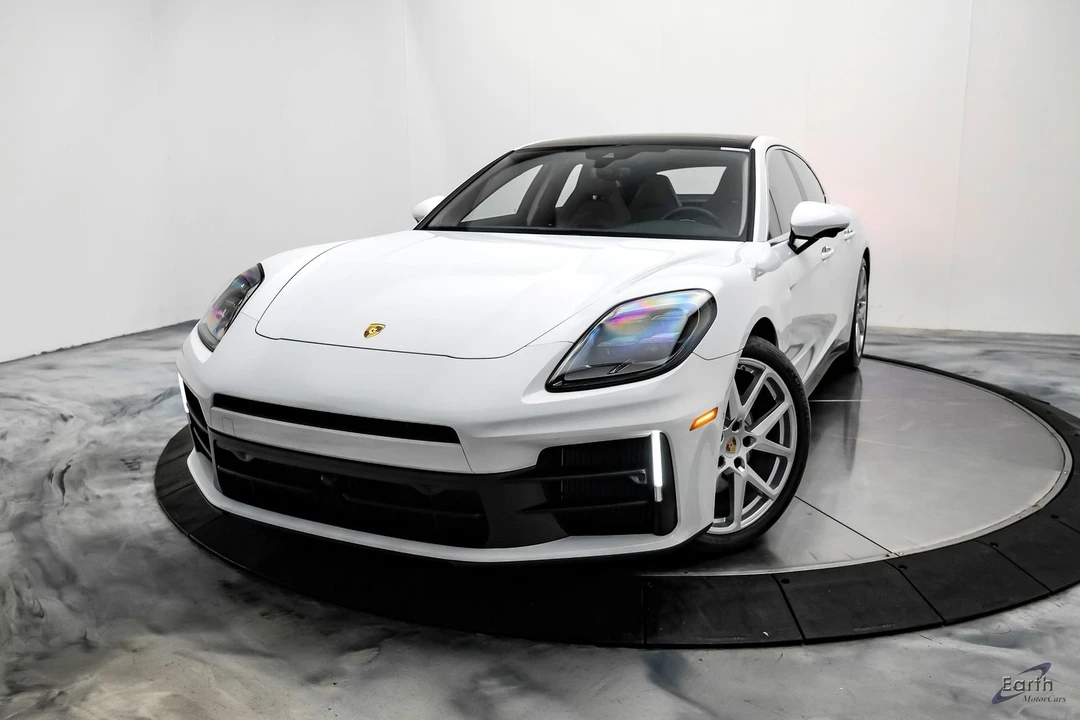 2025 Porsche 976 Panamera - Image 5 of 21