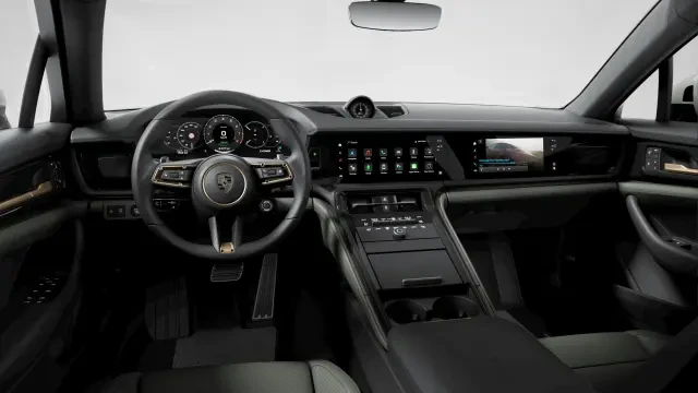 2025 Porsche 976 Panamera Turbo - Image 30 of 30