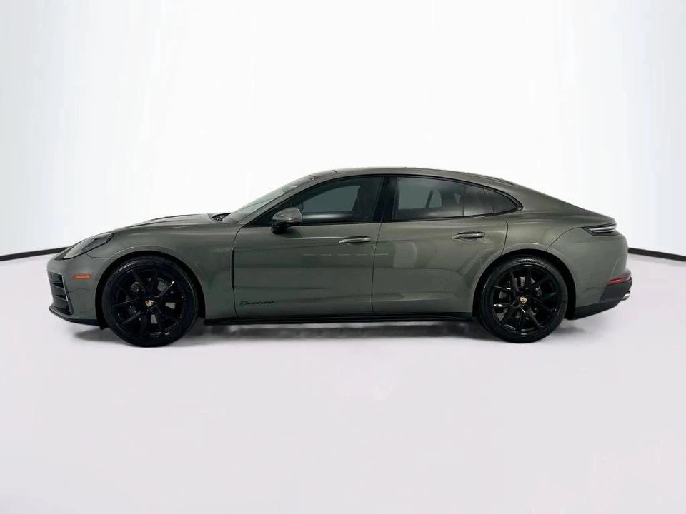 2025 Porsche 976 Panamera - Image 2 of 5