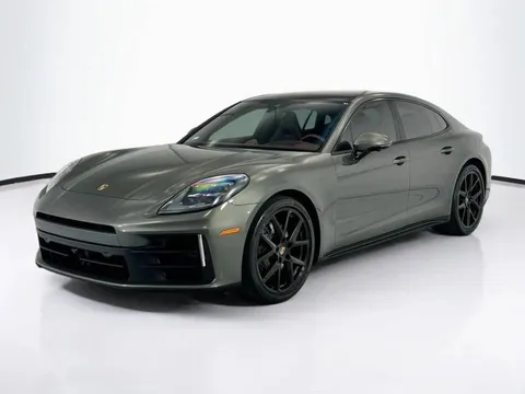 2025 Porsche Panamera