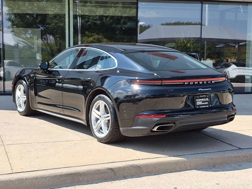 2025 Porsche 976 Panamera - Image 3 of 4