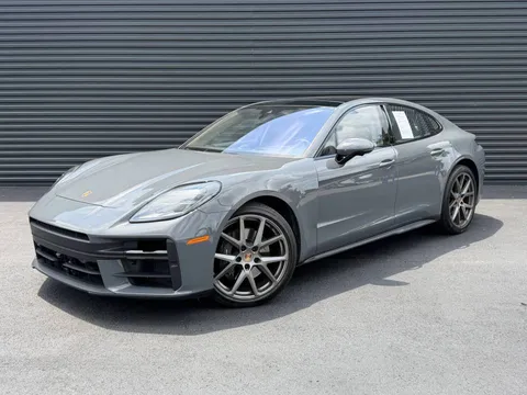 2025 Porsche Panamera