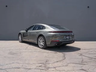 2025 Porsche 976 Panamera - Image 17 of 31