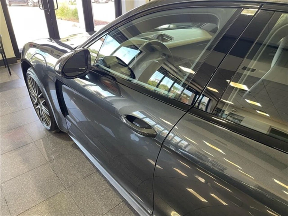 2025 Porsche 976 Panamera - Image 13 of 31