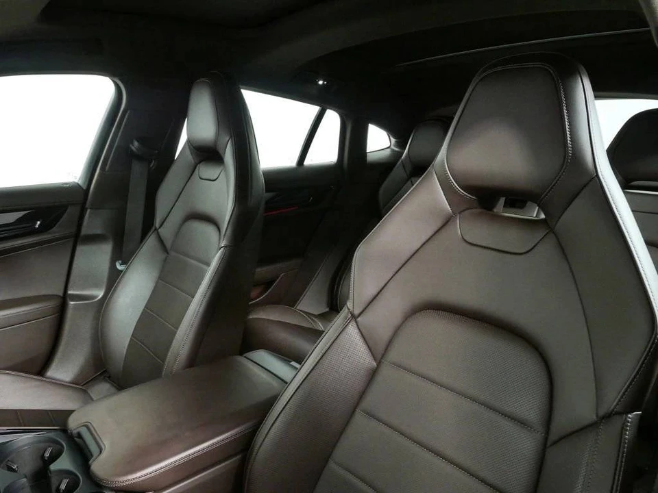 2025 Porsche 976 Panamera - Image 5 of 5