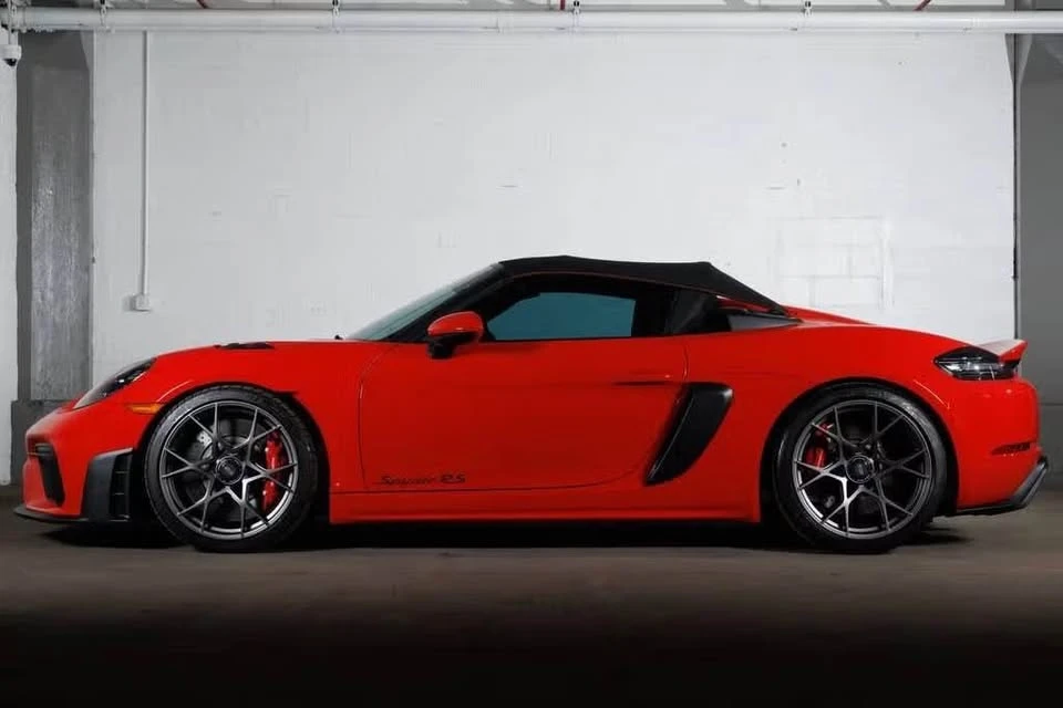 2025 Porsche 718 Boxster Spyder RS - Image 6 of 8