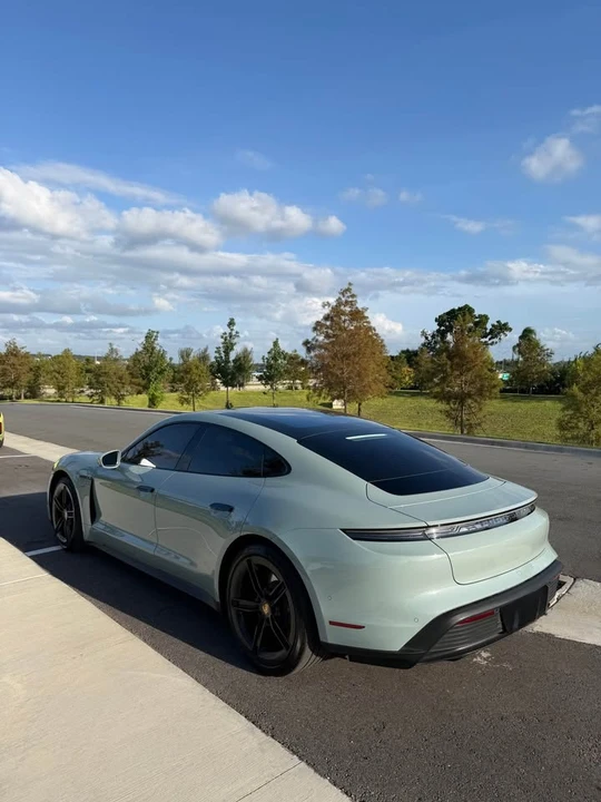 2025 Porsche Taycan - Image 3 of 11
