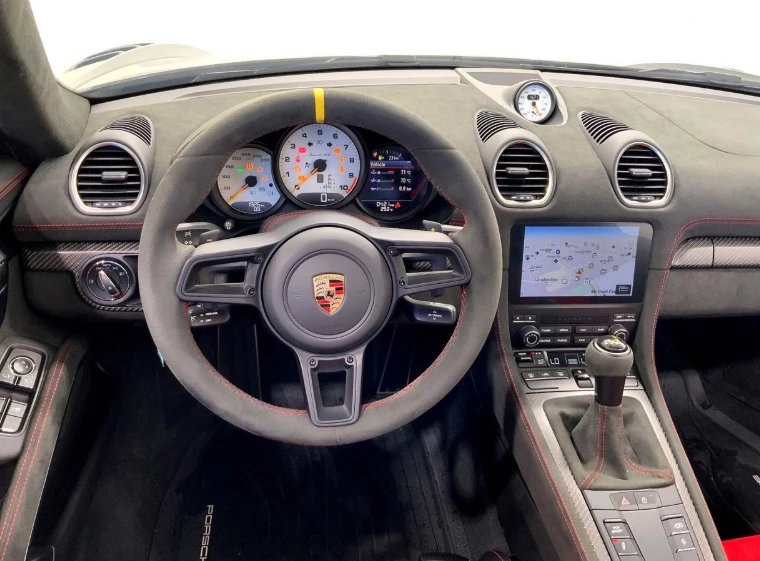 2025 Porsche 992 GT3 RS - Image 13 of 20