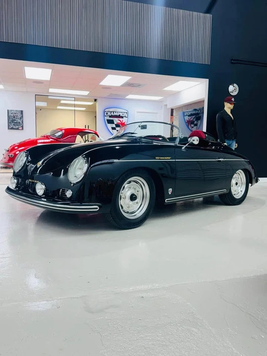 2025 Porsche 356 Replica - Image 2 of 19