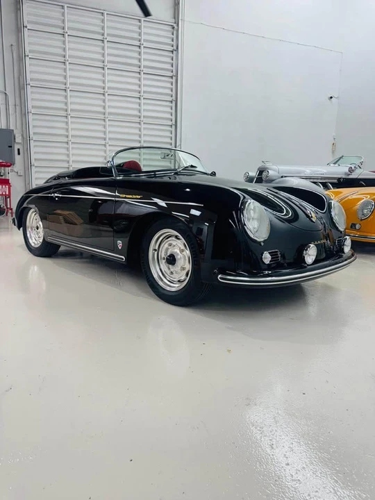 2025 Porsche 356 Replica - Image 9 of 19
