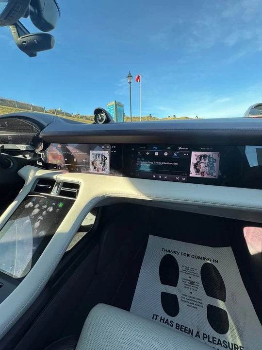 2025 Porsche Taycan 4S - Image 10 of 14