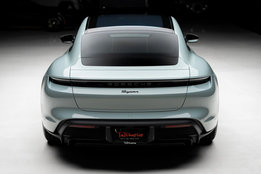 2025 Porsche 718 Cayman - Image 27 of 31