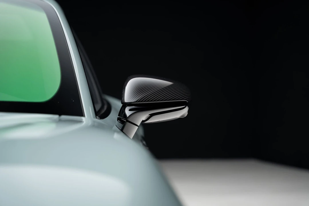 2025 Porsche 718 Cayman - Image 15 of 31