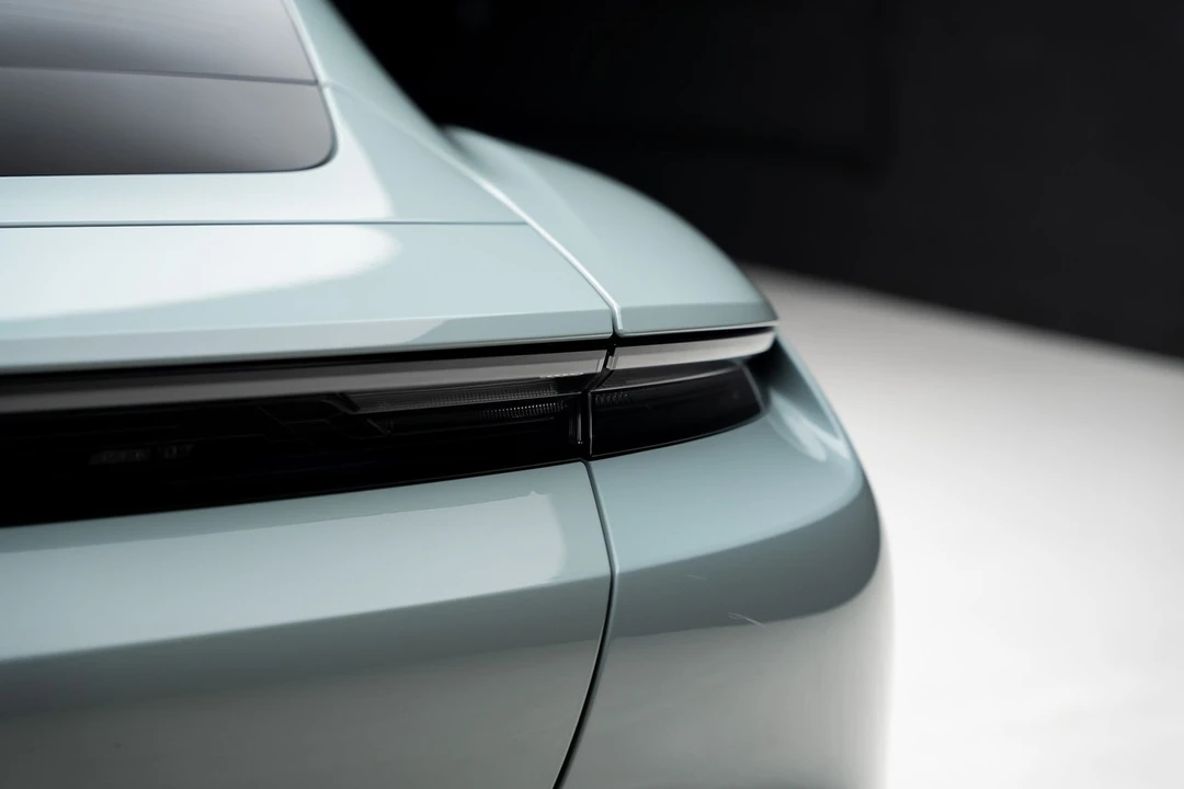 2025 Porsche 718 Cayman - Image 31 of 31