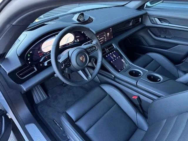 2025 Porsche Taycan 4 - Image 4 of 5