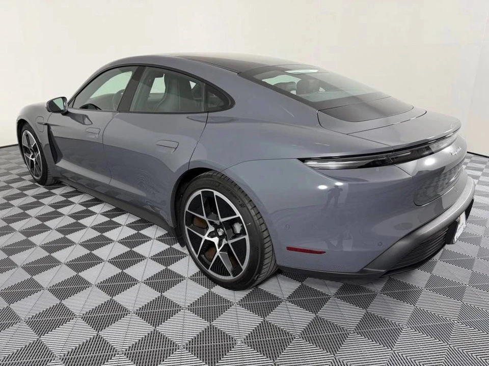 2025 Porsche Taycan 4 - Image 3 of 4