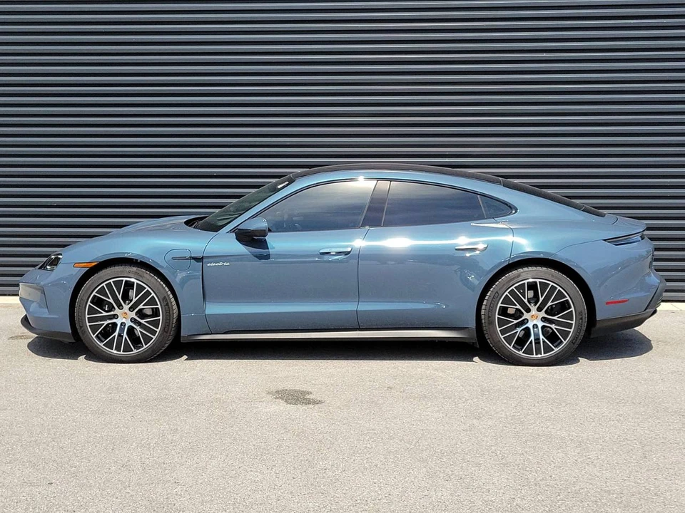 2025 Porsche Taycan 4 - Image 2 of 5