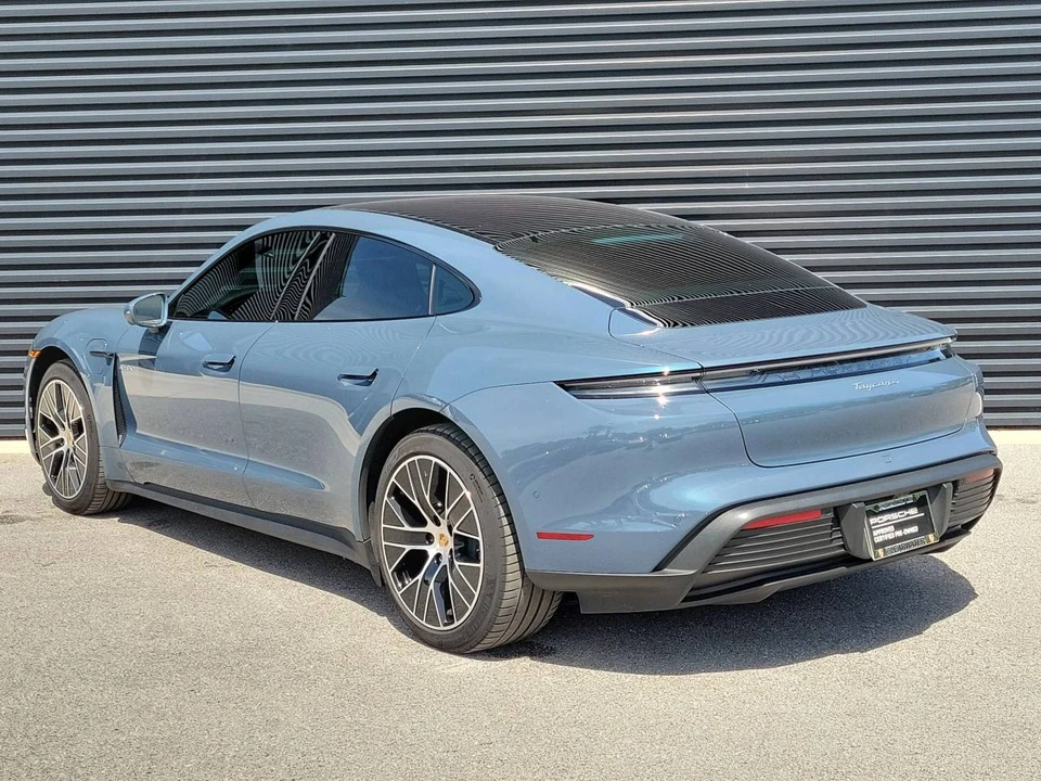 2025 Porsche Taycan 4 - Image 3 of 5