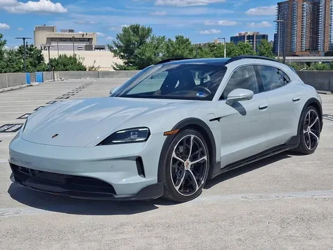 2025 Porsche Taycan 4S Cross Turismo