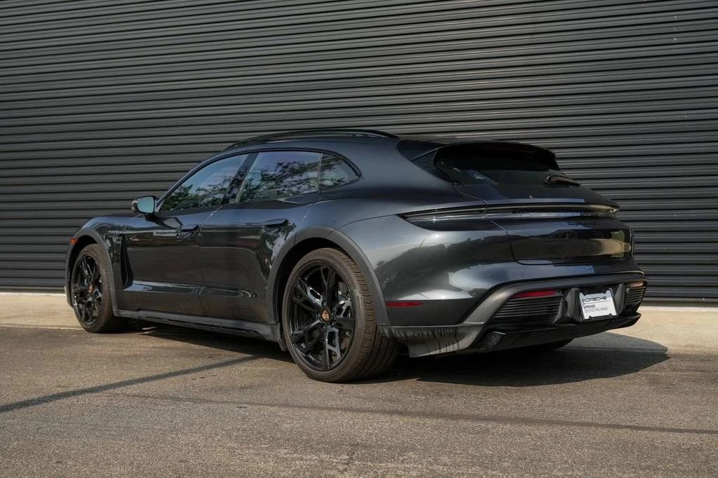 2025 Porsche Taycan Cross Turismo - Image 3 of 5