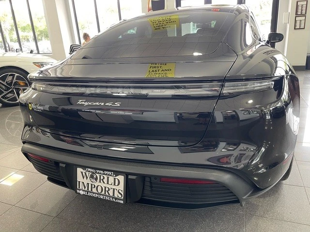 2025 Porsche Taycan 4S - Image 18 of 31